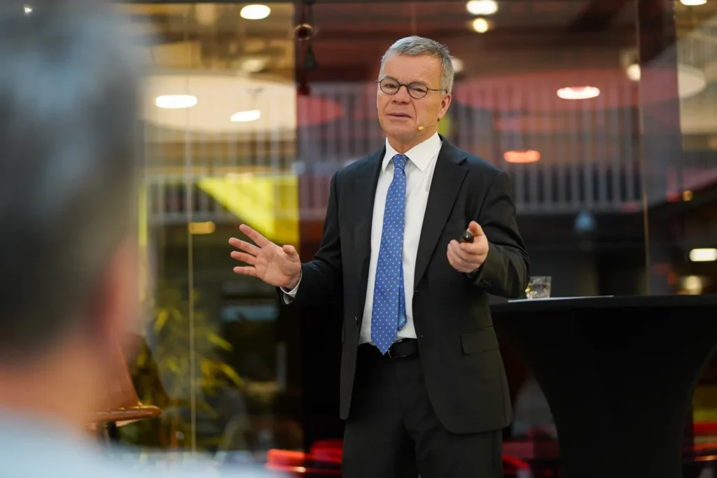 Michiel de van der Schueren7